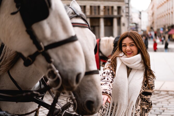 1.5 Hour Cinematic Style Portrait Photoshoot and Tour in Vienna - Hofburg Palace for Formal and Lifestyle Images