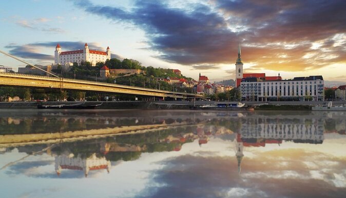 2-Day Budapest and Bratislava Private Guided Tour From Vienna - Buda Castle and the best Danube views