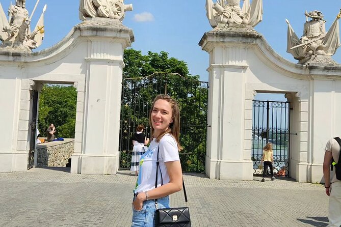 2-Day Budapest and Bratislava Private Guided Tour From Vienna - Slavin and Bratislava Castle