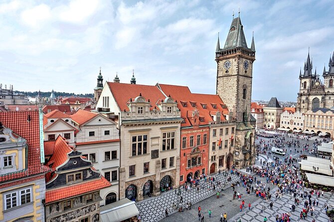2-Day Prague Tour from Vienna with private Transfers and Lunches - Czech lunch and free time in Old Town