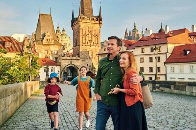 2-Day Prague Tour from Vienna with private Transfers and Lunches - Leaving Vienna in a private vehicle