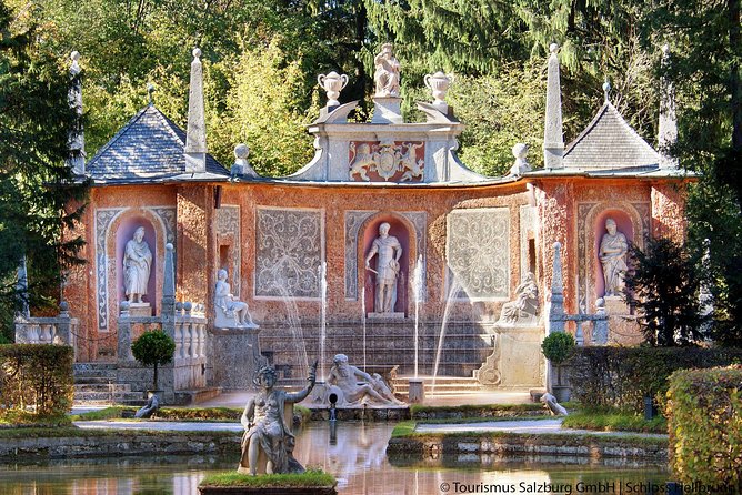 2-Hour Private Salzburg City Highlights Tour - Three palace stops for Sound of Music fans