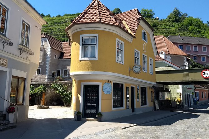 3-Hour Private Hiking Tour to historic places around Spitz in Wachau Valley - What $277.29 per person really buys
