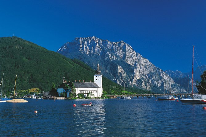 Alpine Hallstatt Day Trip from Vienna incl. Admont Abbey Visit - The long road through the Salzkammergut