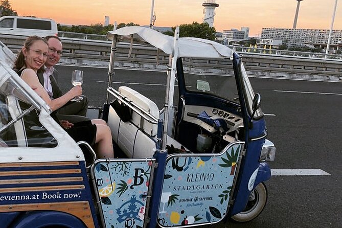 Best of Vienna Tour in TUK TUK! - Timing deserves careful attention