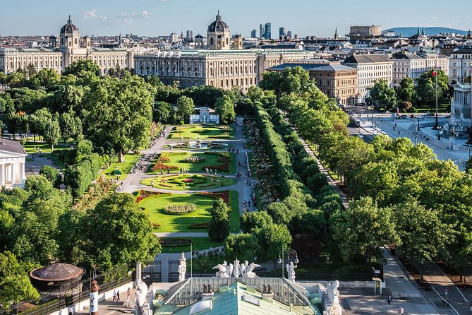 Bicycle tour - Vienna Complete - Naschmarkt: a taste of Vienna without a long lunch