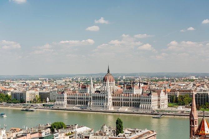 Budapest Day Trip from Vienna - Gellért Hill and the Citadella viewpoint