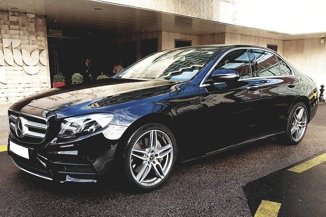 Budapest to Vienna Private Transfer in a Luxury Car - Key points at a glance