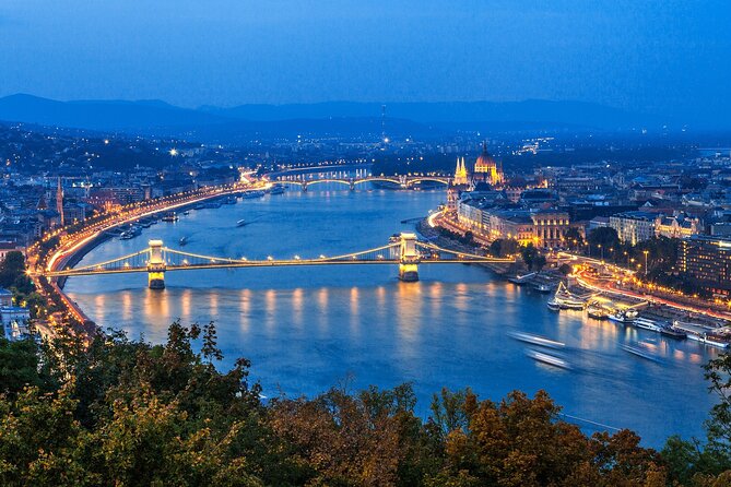 Budapest Unveiled Exclusive Day Tour - Porcelain, a cheeky statue, and lunch in Buda