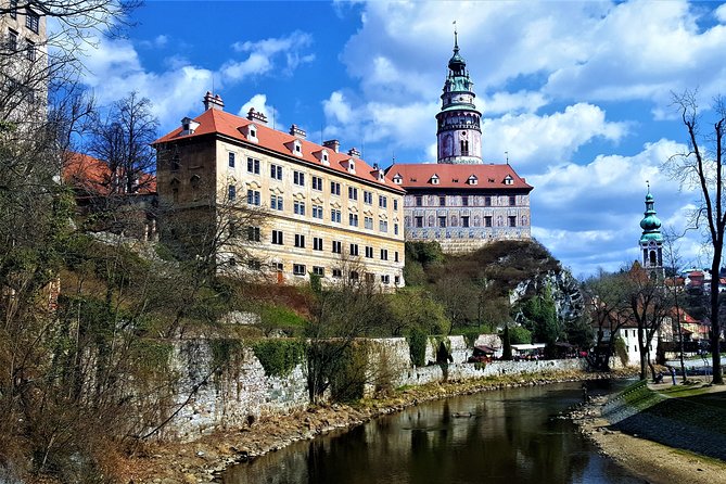 Cesky Krumlov Small-Group Day Trip from Vienna - Arriving in Cesky Krumlov