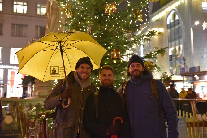 Christmas Market Vienna Tour - Food, punch, and Glühwein: the real value of the tour