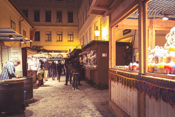Christmas Market Vienna Tour - Spittelberg: the most rewarding part for independent browsing