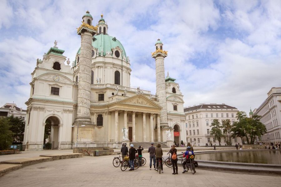 Classic Vienna: 3-Hour Guided Bike Tour - Why a bike is a smart way to see Vienna
