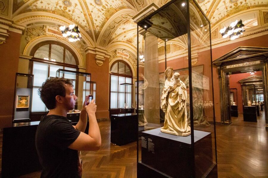 Combo Ticket: Kunsthistorisches Museum & Imperial Treasury - The painting galleries deliver the biggest artistic payoff