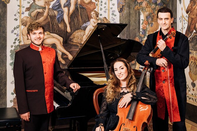 Concerts at Mozarthouse Vienna - Chamber Music concerts. - The tradeoff: intimate can mean crowded