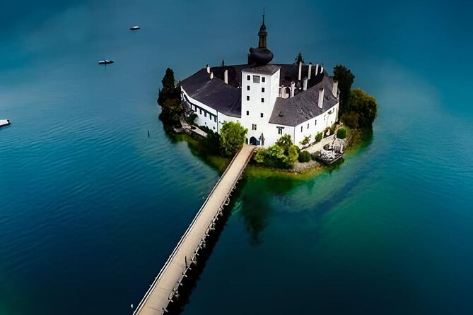 Day Tour from Vienna to Hallstatt and Salzburg with Photographer - Comfort, group size, and the cost of a long day
