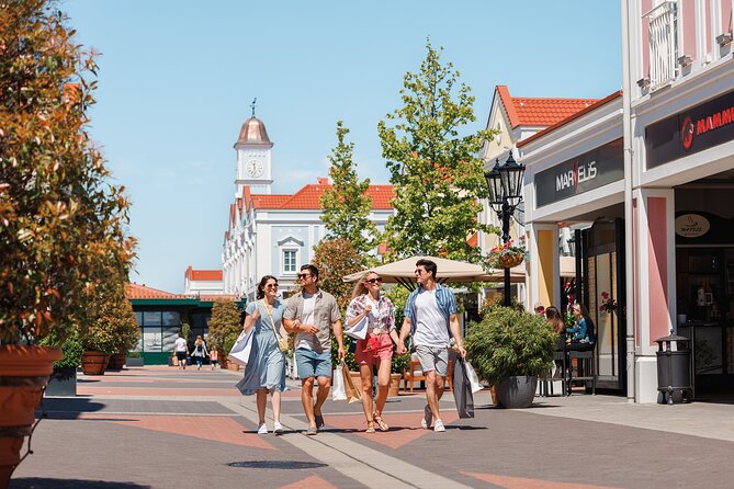Designer Outlet Parndorf Return Shuttle Bus from Vienna - Key points before you book