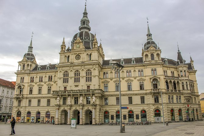 Explore Graz in 60 minutes with a Local - Is $118.96 a fair price?