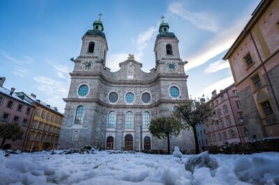 Explore Innsbruck in 60 minutes with a Local
