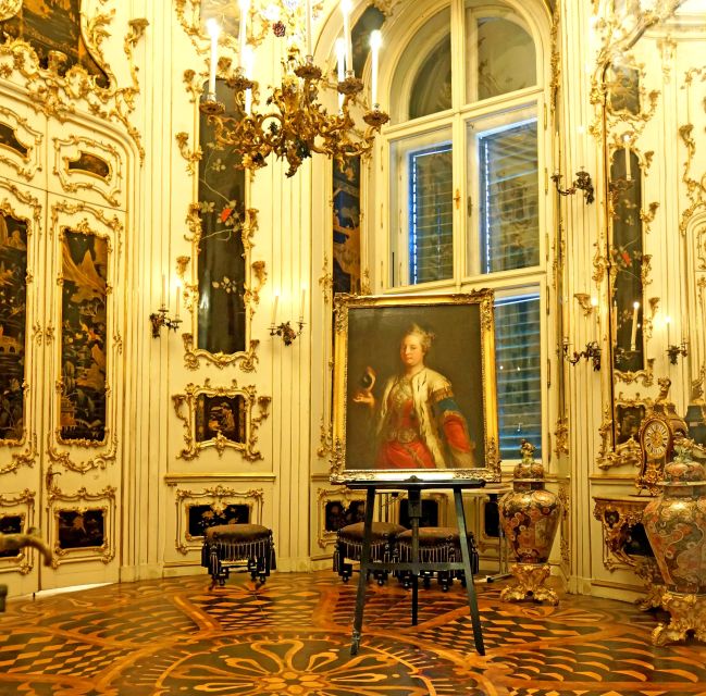 Family Tour Schonbrunn Children Museum Vienna with Transport - Is $260 per person good value?