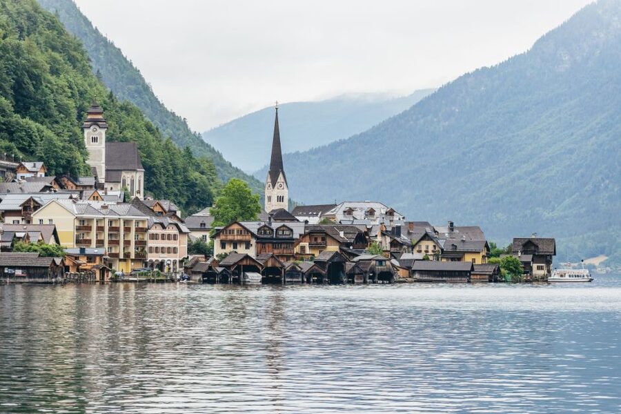 From Salzburg: Half-Day Tour to Hallstatt - The drive through the Salzkammergut