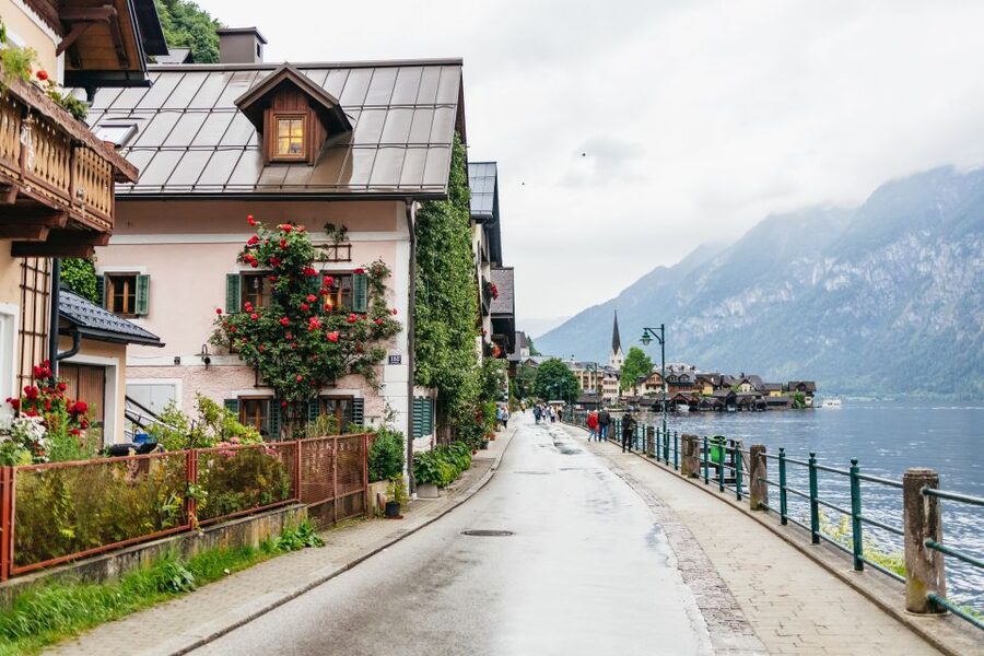 From Salzburg: Half-Day Tour to Hallstatt - The return route through Abtenau and Gosau