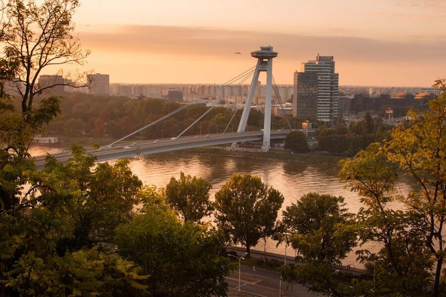From Vienna: Bratislava City Highlights Trip - Bratislava Castle and the first city view