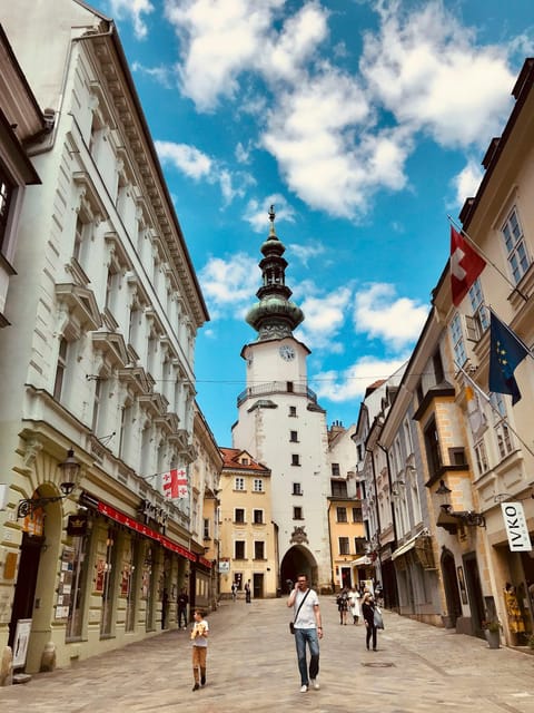 From Vienna: Bratislava City Highlights Trip - The one-hour ride from Vienna