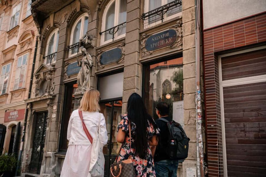 From Vienna: Bratislava City Tour with Food Options - Key points to know before booking
