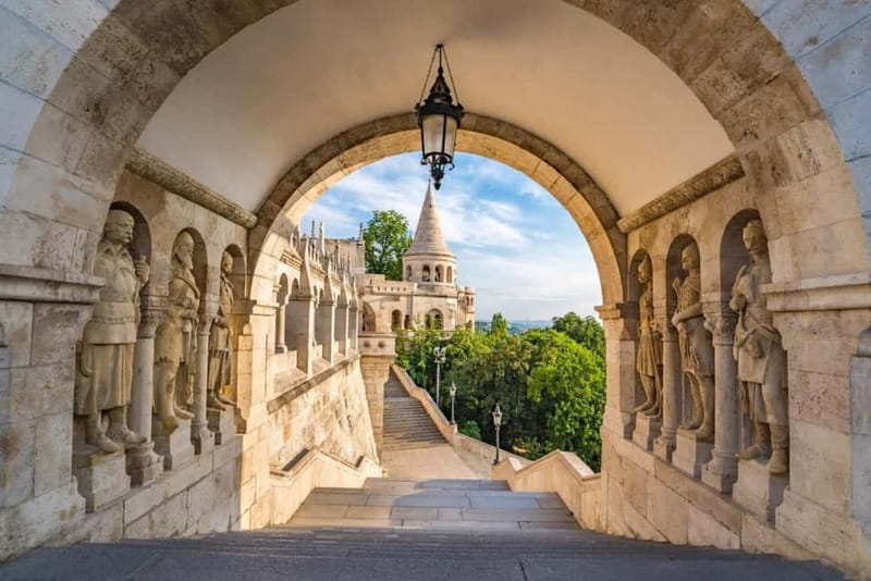 From Vienna: Budapest Group Day Trip - The drive from Vienna and the café pause