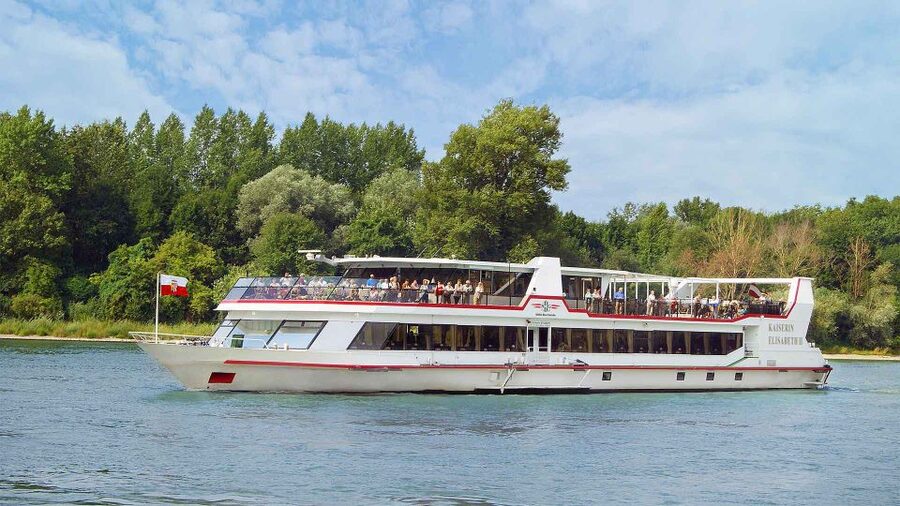 From Vienna: Day Cruise to Bratislava - Why a Danube cruise can beat a bus ride
