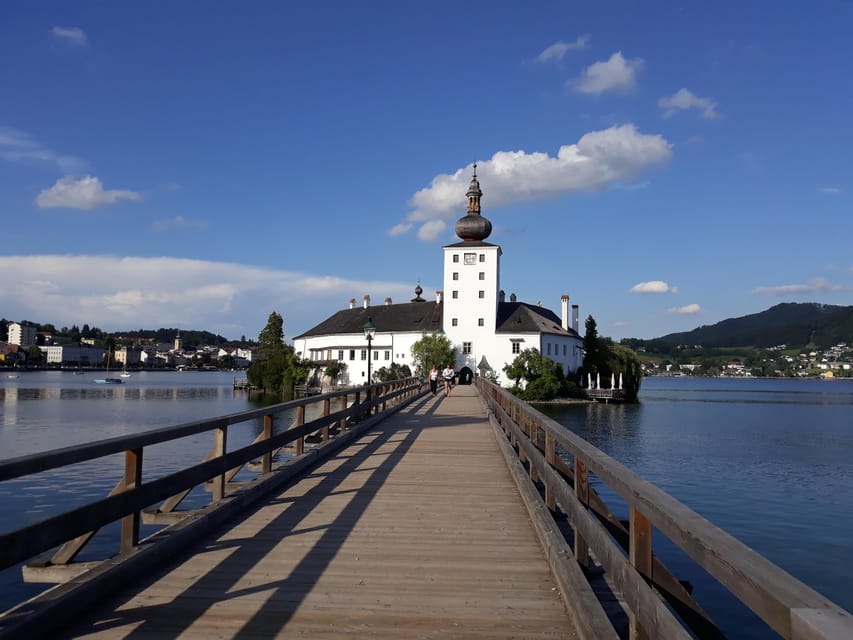 From Vienna: Hallstatt, Mountains & Alpine Lakes Day Trip - Three hours in Hallstatt Old Town