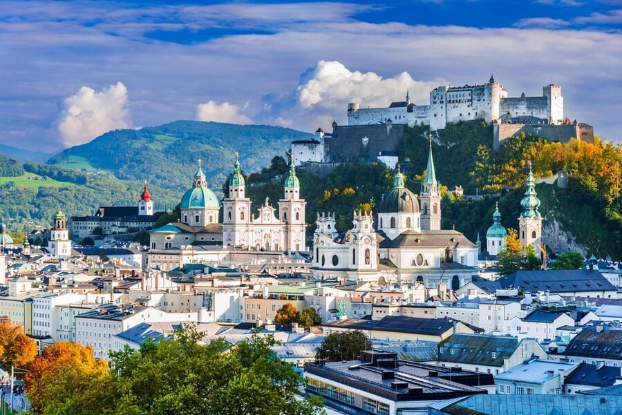 From Vienna: private day trip to Hallstatt and Salzburg - Leaving Vienna in a private car