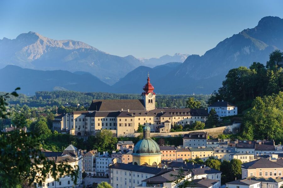 From Vienna: Sound of Movies Musical Tour to Salzburg - The early pickup in central Vienna