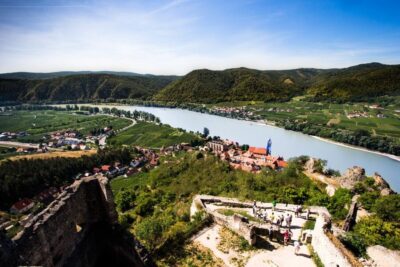 Wachau Valley Day Tour with Wine Tasting
