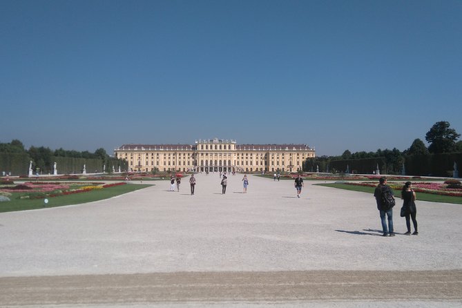 Full-Day Vienna Private Tour from Prague - Hofburg places imperial Vienna in the city center