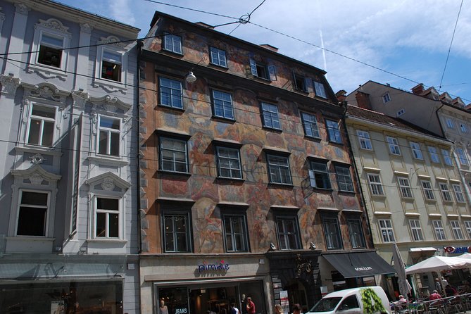 Graz Private Walking Tour With A Professional Guide - Why the private format changes the experience