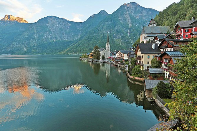 Hallstatt Guided Day Trip from Vienna With Boat Ride Option - Seeschloss Ort and the wedding bridge