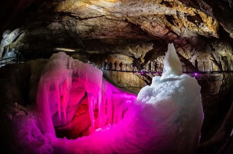 Hallstatt & Ice Cave & 5 fingers Private Trip From Salzburg - Key points at a glance
