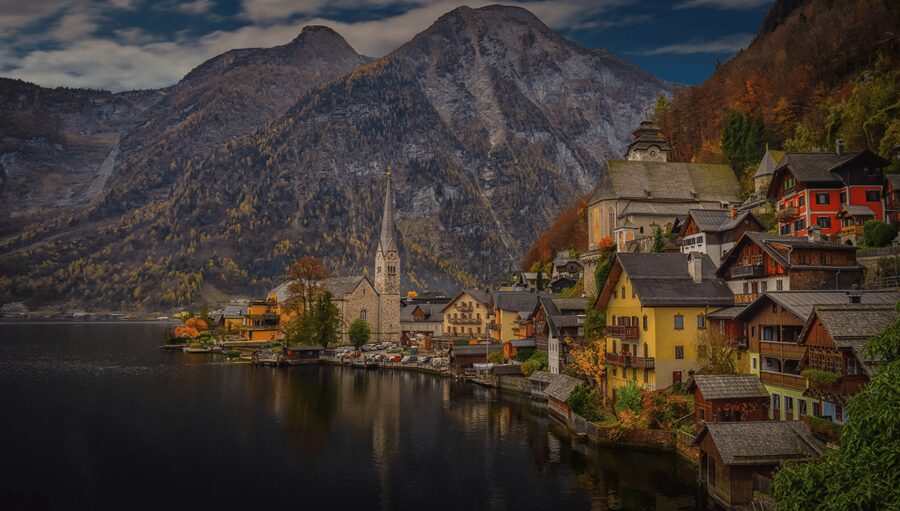 Hallstatt, St.Gilgen,St Wolfgang Salzkammergut from Salzburg - St. Gilgen and Mozart connections