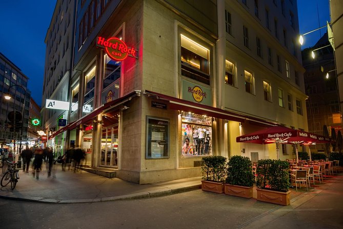 Hard Rock Cafe Vienna with Set Menu for Lunch or Dinner - Arriving at Rotenturmstraße 25