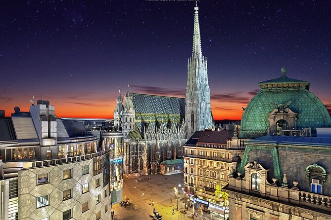 Highlights of Vienna in a Historical & Cultural 3h Walking Tour - The Hofburg and the world of the Habsburgs