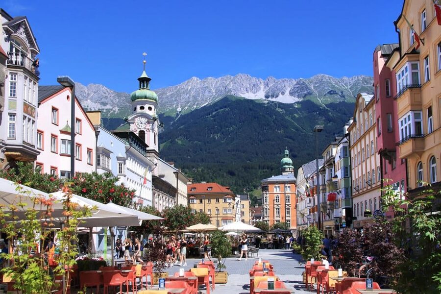 Innsbruck Old Town Highlights Private Walking Tour - Passing through Triumphpforte