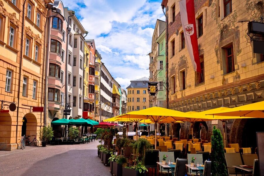 Innsbruck Old Town Highlights Private Walking Tour - Meeting Annasäule on Maria-Theresien-Straße