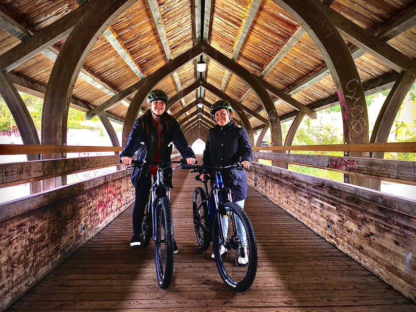 Innsbruck: Scenic eBike Mountain Tour - What the guide adds to the experience