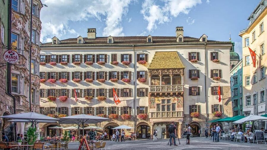Innsbruck: Tour with Private Guide - Guide quality and language choice