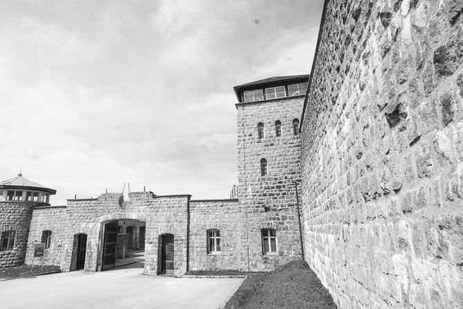KZ Mauthausen Private Trip from Linz - Arriving at KZ-Gedenkstätte Mauthausen