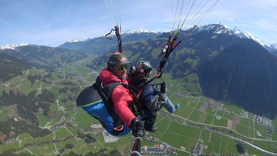 Mayrhofen: Paragliding Adventure With Soaring Views - Key Points to Know Before You Book