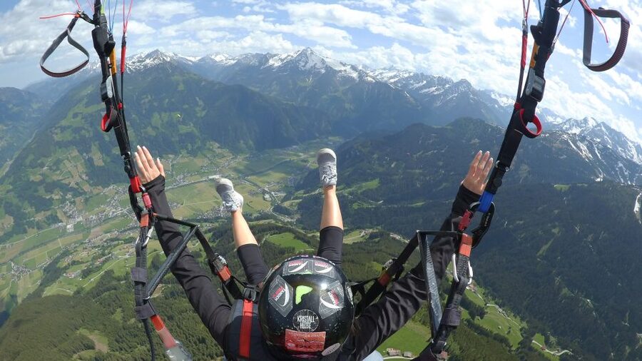 Mayrhofen: Paragliding Adventure With Soaring Views - Twenty Minutes Above Mayrhofen