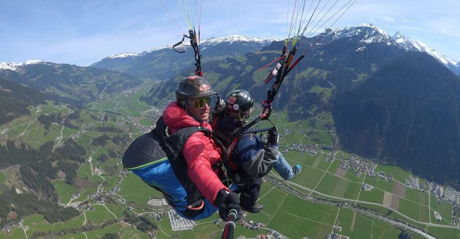 Mayrhofen: Paragliding Adventure With Soaring Views - Getting Ready for Takeoff